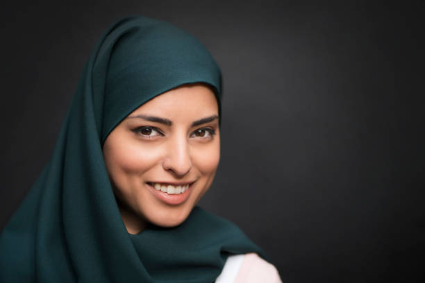 istock Smile Of The Middle East 884113182
