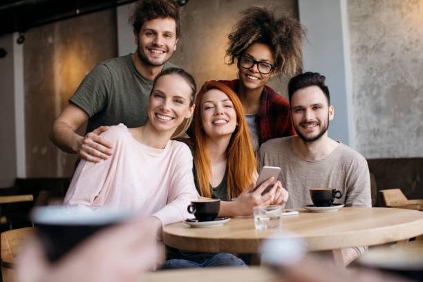 istock Portrait of friends 884303736