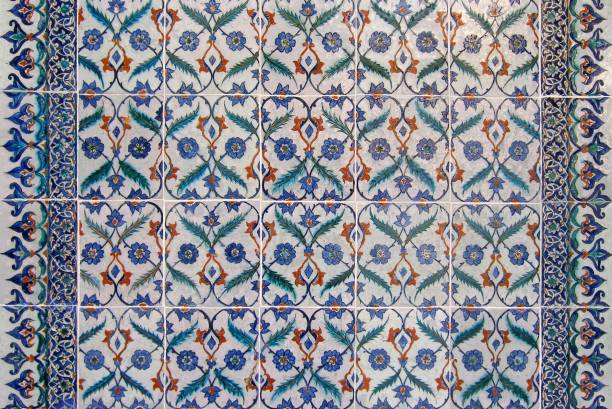 istock Iznik tiles background, Turkey 884368584