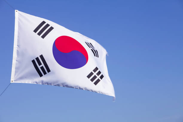 istock Swaying Flag of South Korea 884371946