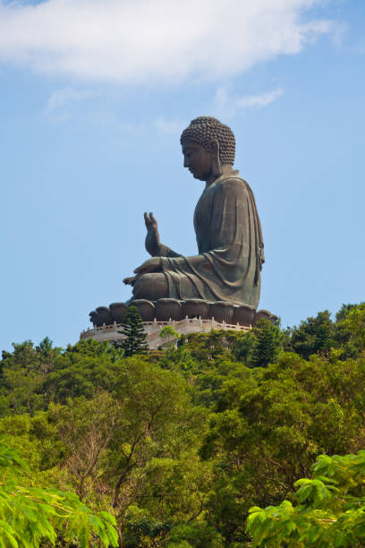 гигантский остров будда лантау в гонконге - 7946 стоковые фото и изображения