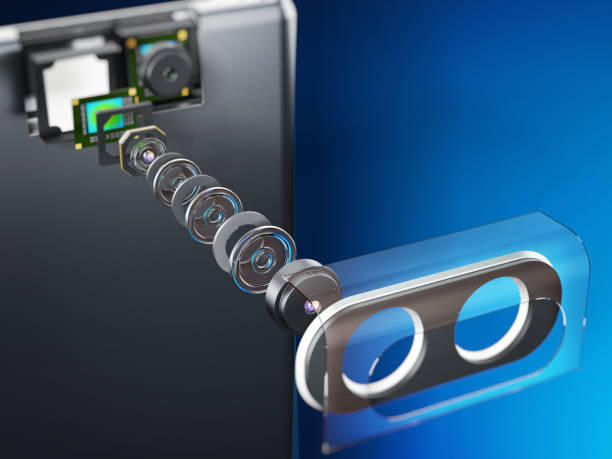 istock Detailed cross-section illustration of a smartphone camera 884486274