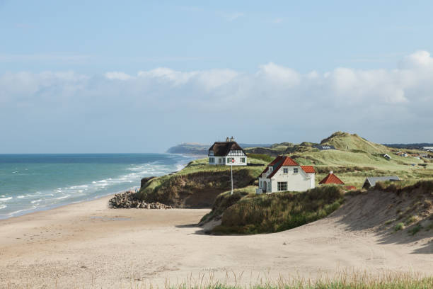 istock house by the sea 884775622