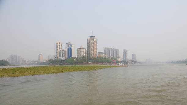 istock River Minjiang and the city of Leshan 884839664