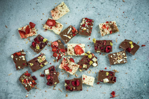 istock Pieces of handmade artisan chocolate bars 884912120
