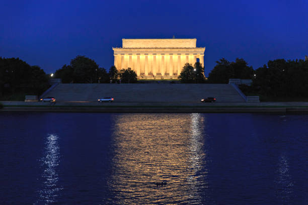 istock Lincoln Memorial at Dusk from Potomac River 884993200