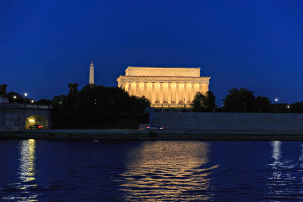 istock Lincoln Memorial at Dusk from Potomac River 884993278