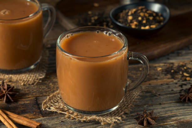 istock Organic Hot Chai Tea Drink 885046432