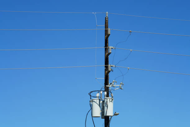 istock Power Lines in the City 885088846