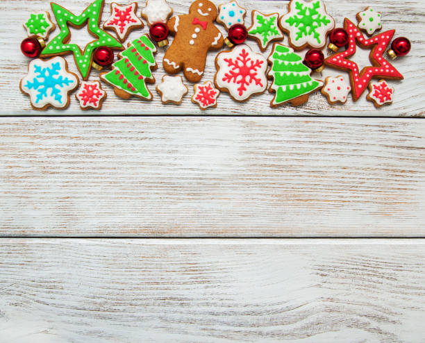 istock Christmas ginger and honey colorful cookies 885289946
