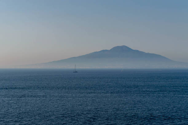 istock The hazy view of Mt. Vesuvious 885387824
