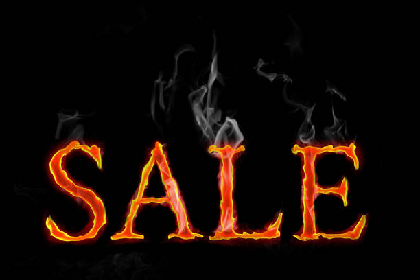 istock Fire Sales text in english 885404118