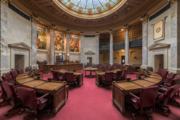 ウィスコンシン州上院商工会議所 - wisconsin state capitol ストックフォトと画像