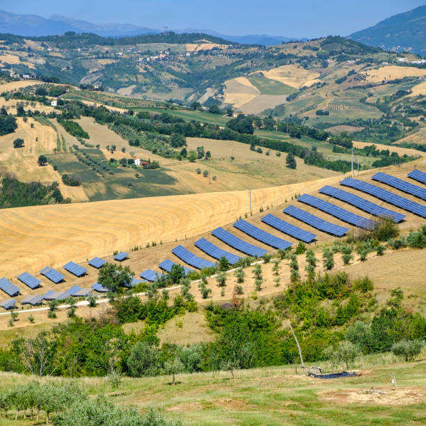 istock Landscape near Teramo (Abruzzi) at summer 885444228