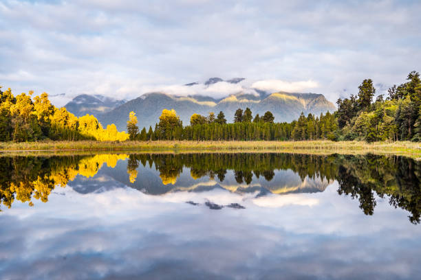 istock Lake Matheson, New Zealand 885461422
