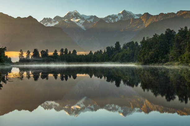 istock Lake Matheson, New Zealand 885469036
