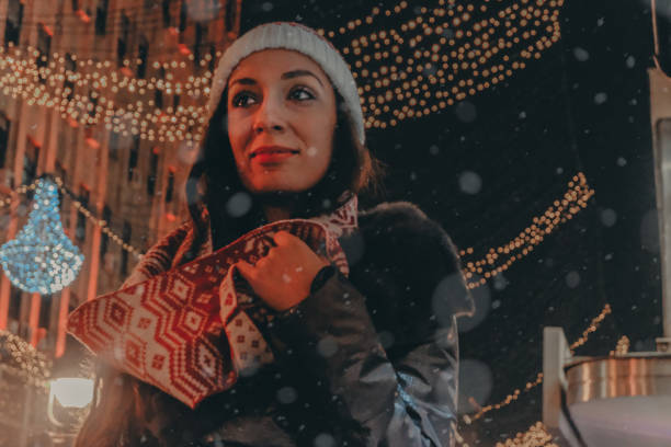 istock Happy shopping christmas woman 885514728