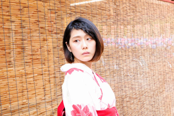 istock Young Japanese women 885531834