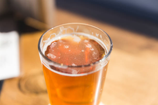 istock Fresh Pint of Beer in Sunlight 885559264