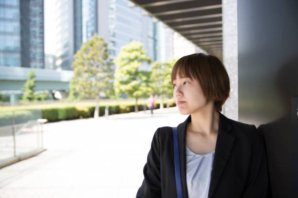 istock Young Japanese women 885566364