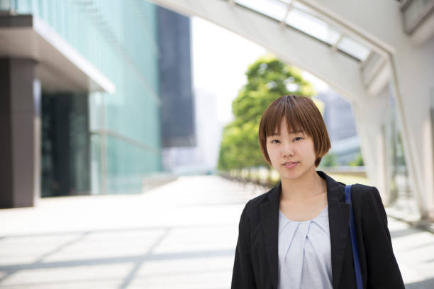 istock Young Japanese women 885566812