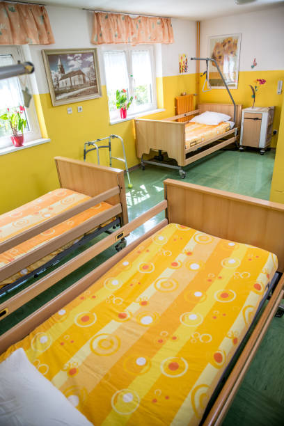 istock Senior's Bedroom In The Nursing Home 885574220