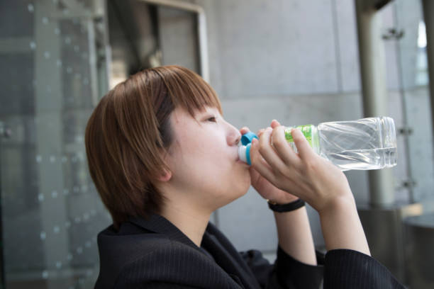 istock Young Japanese women 885592226