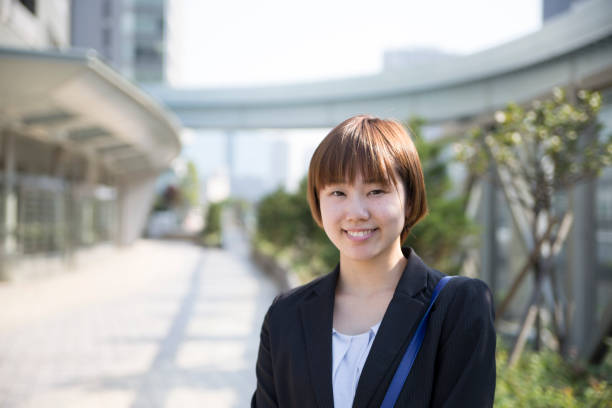 istock Young Japanese women 885596344