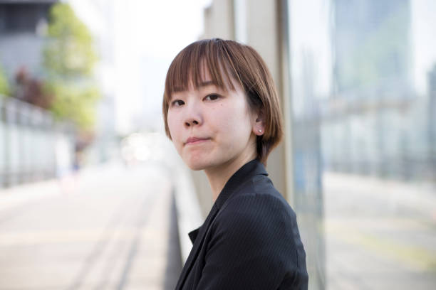 istock Young Japanese women 885599824