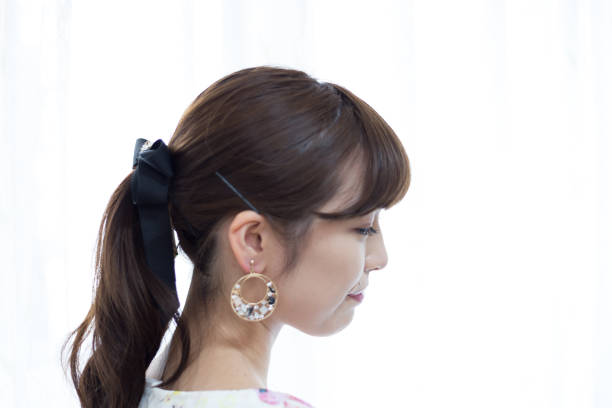 istock Young Japanese women 885618034