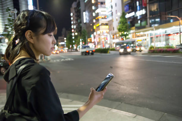 istock Young Japanese women 885667728