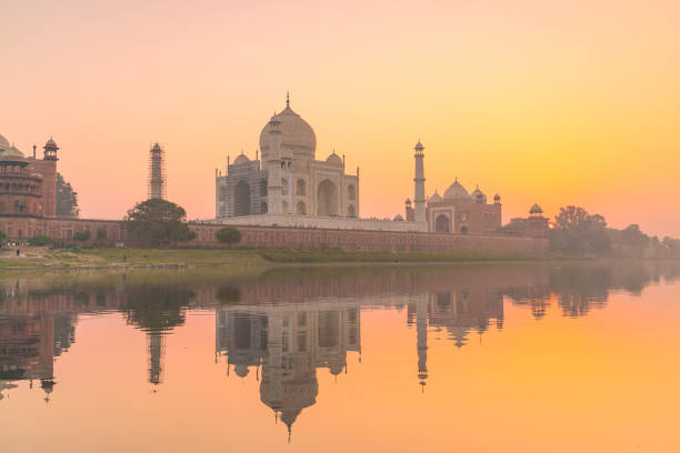 istock Taj Mahal in Agra India 885731550