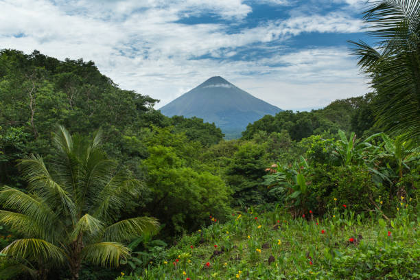 istock Volcano Concepcion, Nicaragua 885739856