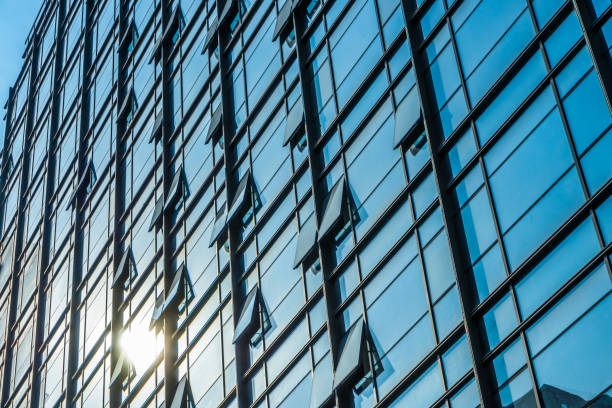 istock Facade of modern building 885749590