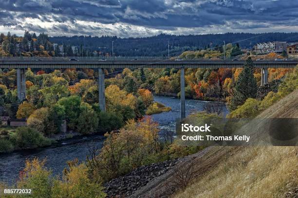 Spokane River Spokane Washingtion Stock Photo - Download Image Now - Spokane, Valley, Washington State