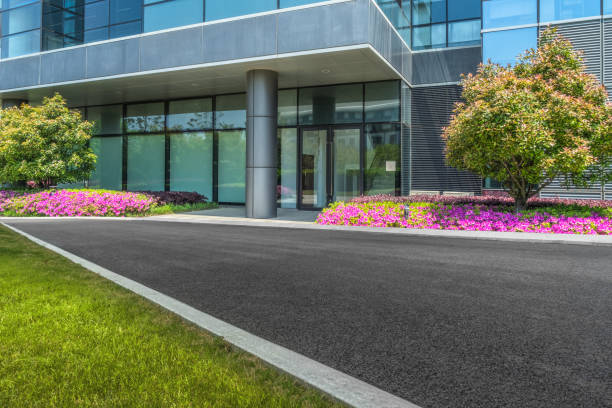 istock City empty road with modern buildings background 885788962