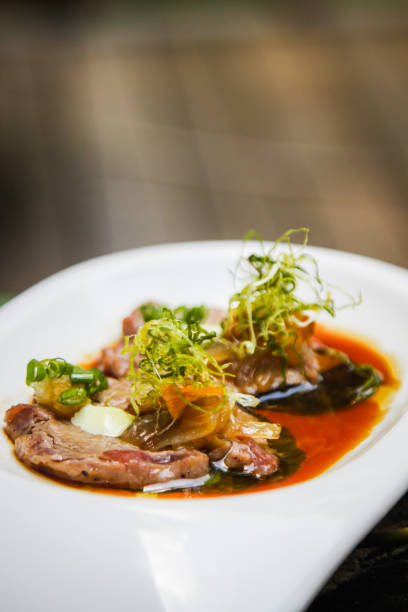 istock Beef Tataki Japanese Food 885902454