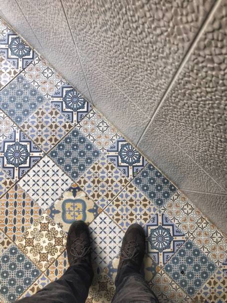 istock Feet on mosaic 885977114
