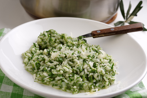 Spinach risotto with Parmesan cheese