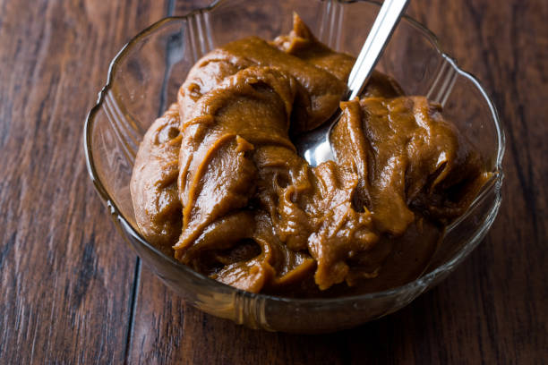 istock Turkish Tahin Pekmez / Tahini and Molasses 885995372