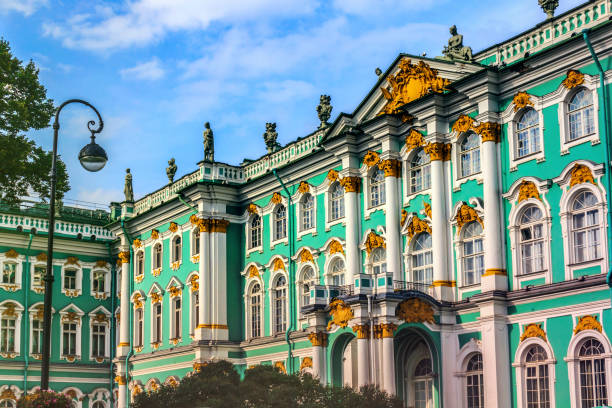 view of the winter palace, hermitage museum in saint petersburg, russia. - winter palace imagens e fotografias de stock