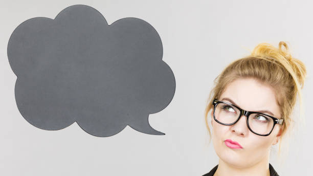 istock Business woman intensive thinking 886016794