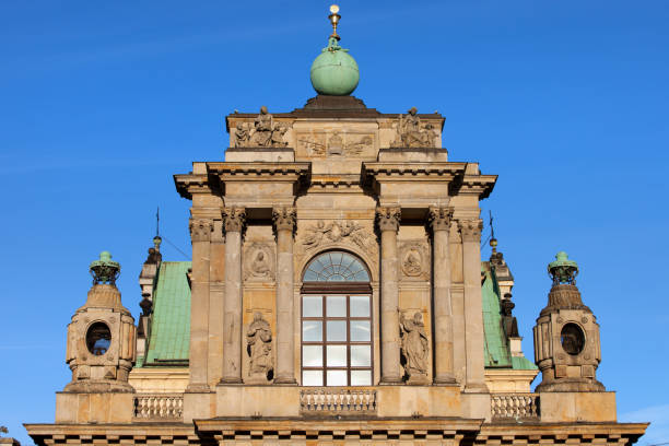 istock Carmelite Church in Warsaw 886045724