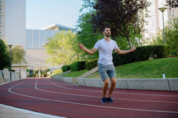 istock Sports man training in the park 886084080