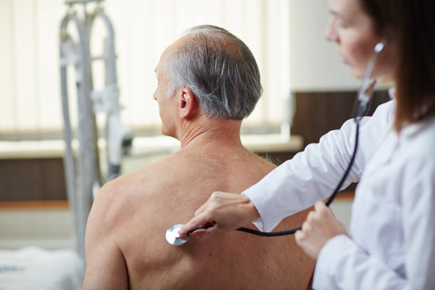 istock Breath of patient 886110606
