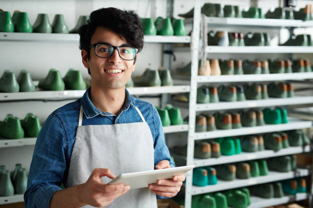 zamówienie online - shoemaker zdjęcia i obrazy z banku zdjęć