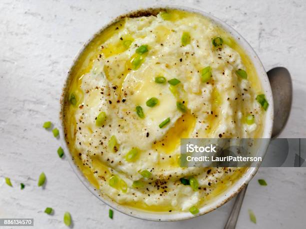 Creamy Mashed Cauliflower With Melted Butter Stock Photo - Download Image Now - Mashed Potatoes, Cauliflower, Mash - Food State