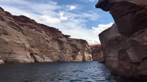 istock Landscape of lake Powell 886179198