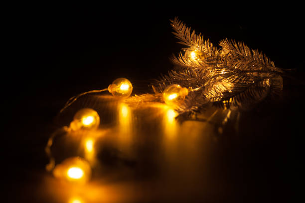 istock new year glowing garland 886201806