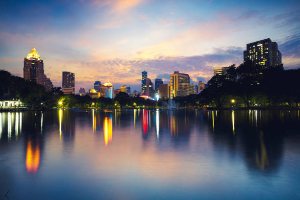 istock Lumpini park at dusk 886328870